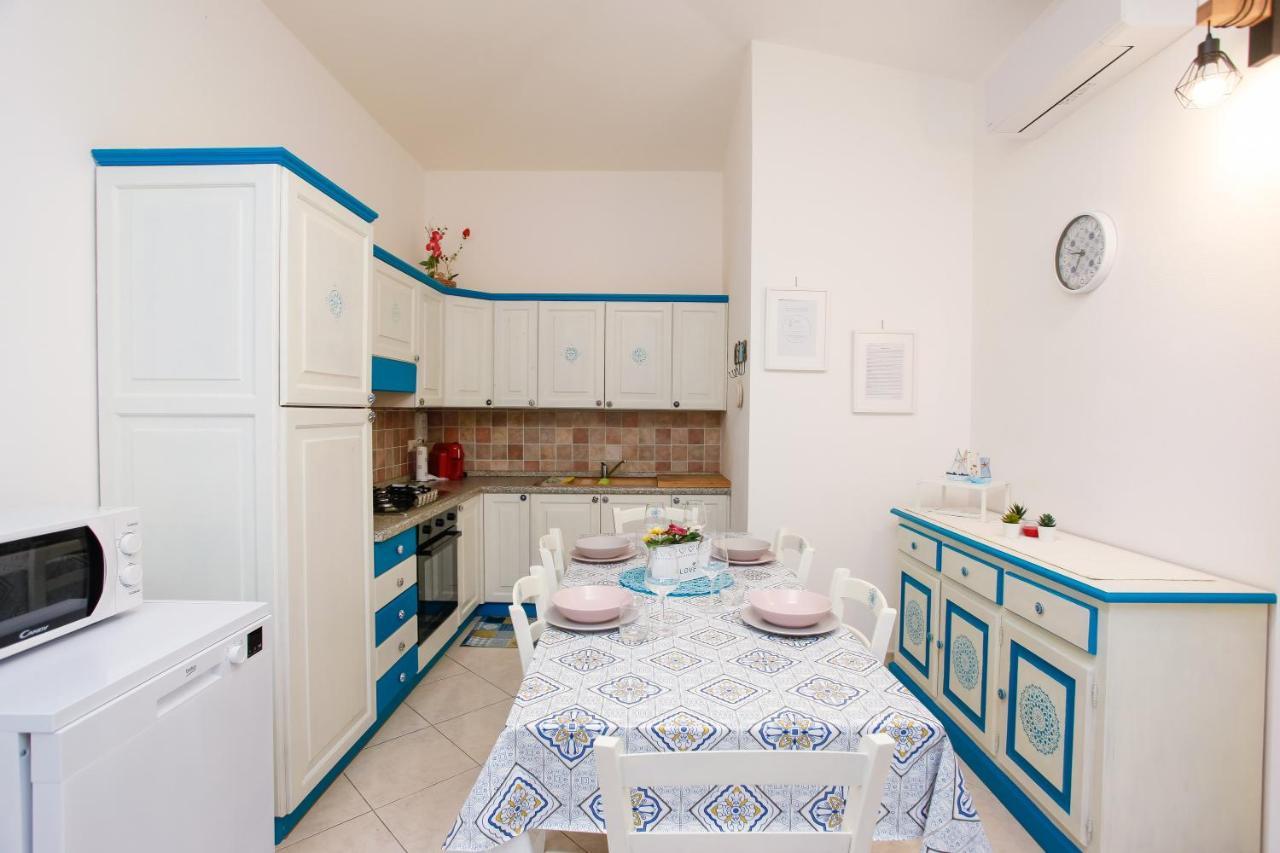 Casa Vacanze Zefiro オロゼーイ エクステリア 写真