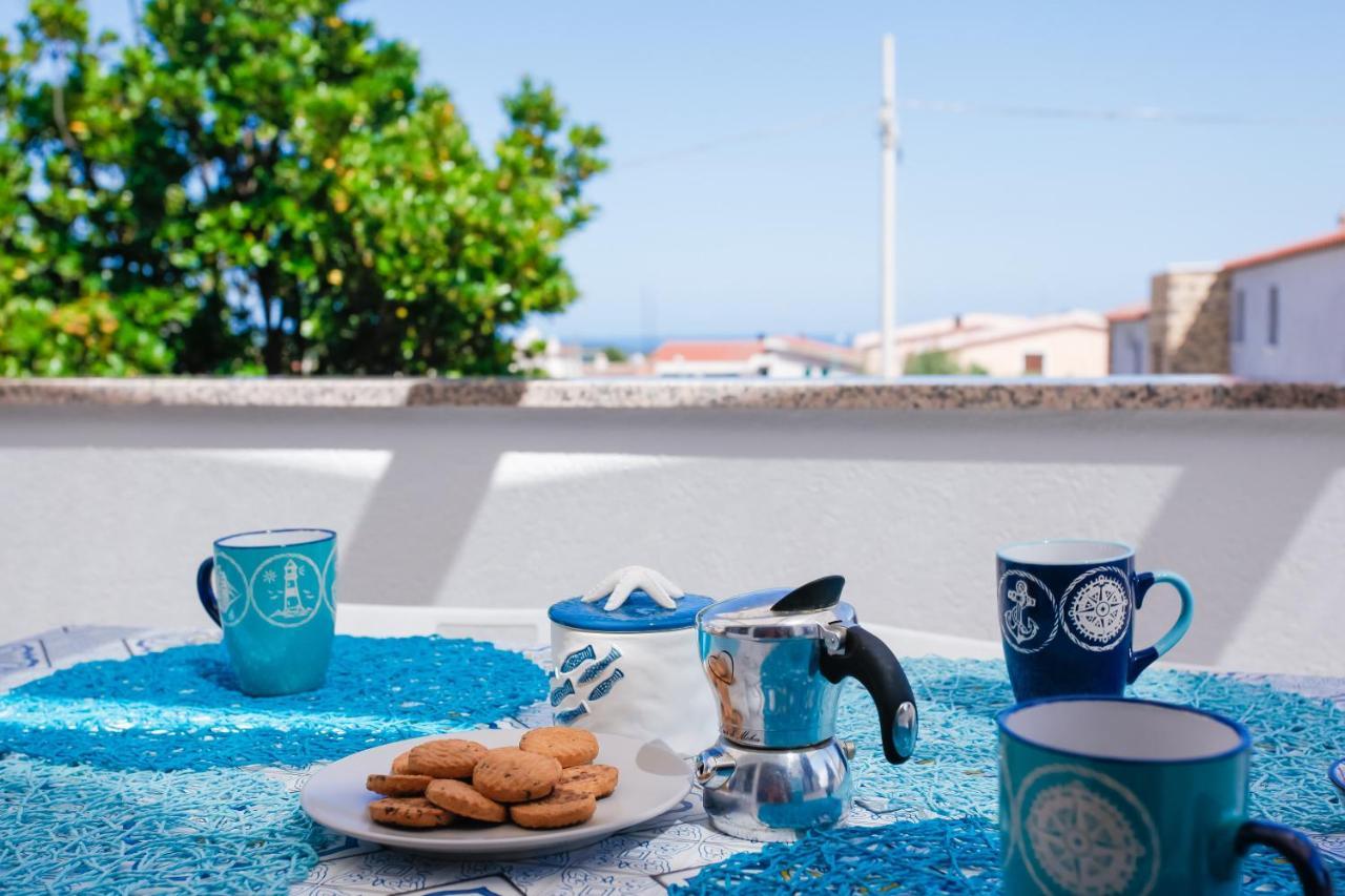 Casa Vacanze Zefiro オロゼーイ エクステリア 写真
